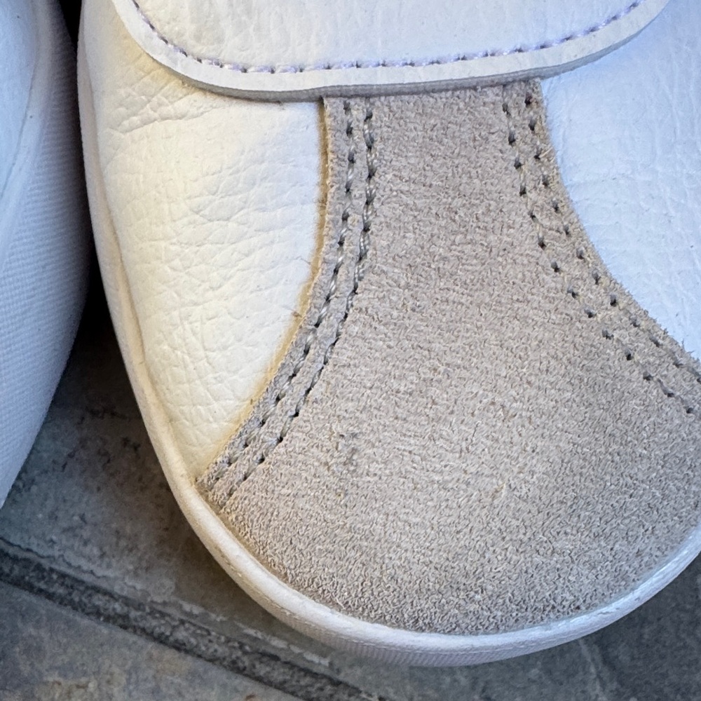 Adidas Elma woman White Leather Casual Sneakers - Picture 6 of 9